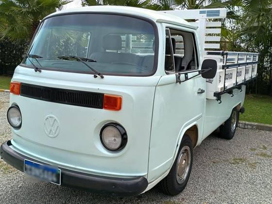 VOLKSWAGEN KOMBI 1.6 MI PICK-UP CS 8V GASOLINA 2P MANUAL VOLKSWAGEN KOMBI 1.6 MI PICK-UP CS 8V GASOLINA 2P MANUAL